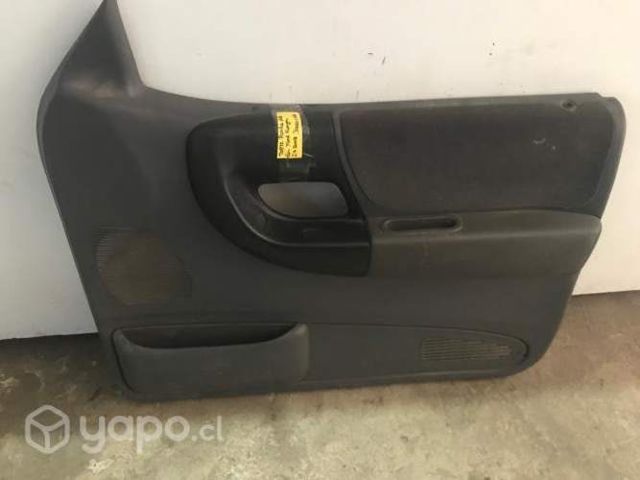 Tapiz puerta delantera der Ford Ranger Argentina