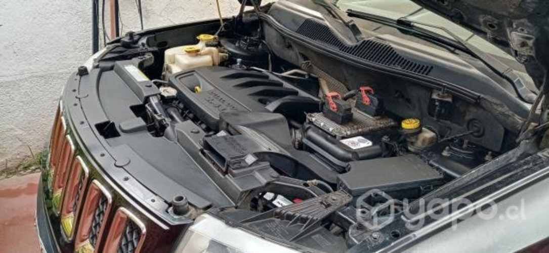 Jepp compass 4x4 motor 2.4 2011.