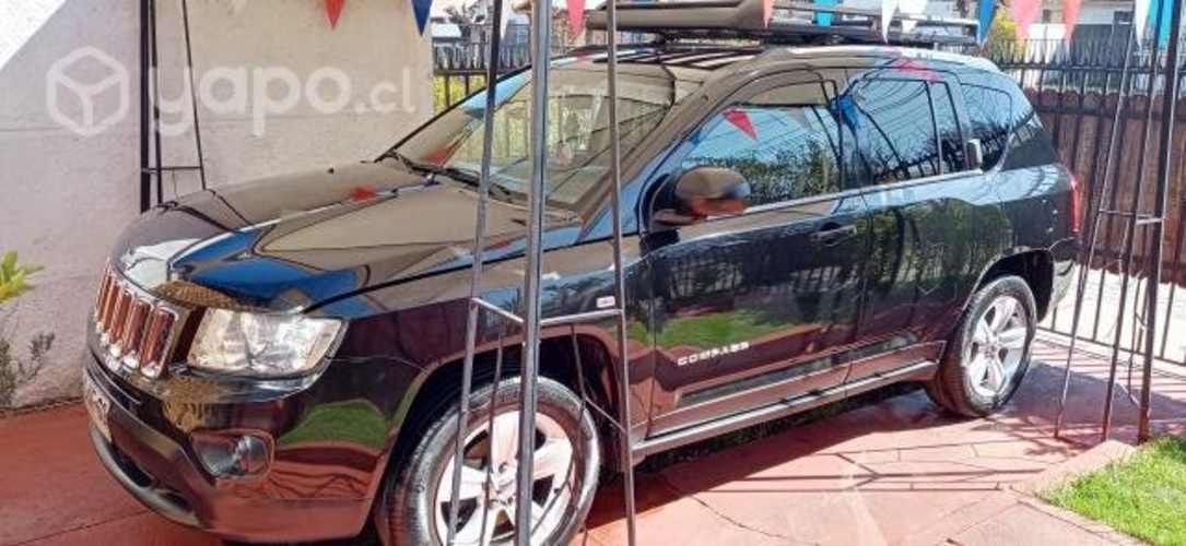 Jepp compass 4x4 motor 2.4 2011.