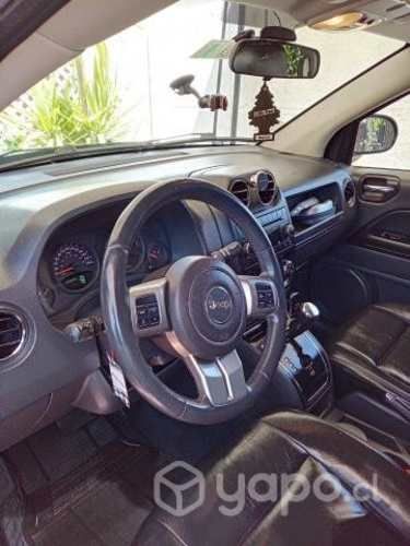 Jepp compass 4x4 motor 2.4 2011.