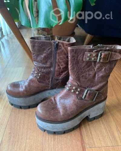 Botas cuero café plataforma