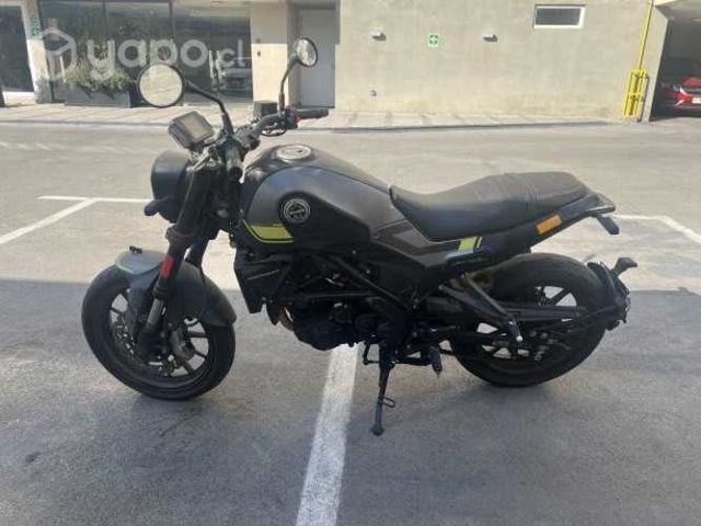 Se vende moto benelli 250, papeles al dia