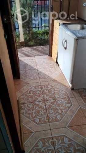 Arriendo pieza entrada independiente