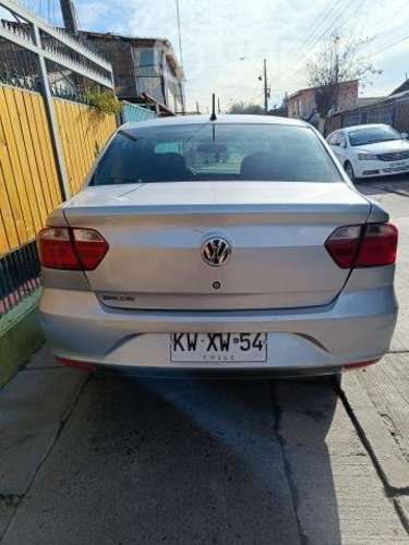 Volkswagen Voyage 2019