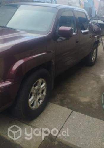 Vendo camioneta honda año 2011