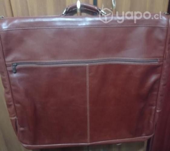 Porta Traje de cuero Mouton