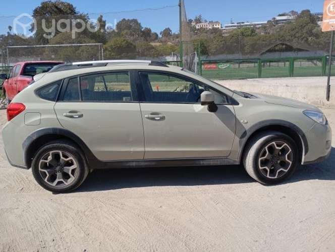 Subaru DYNAMIC 2014 como nuevo