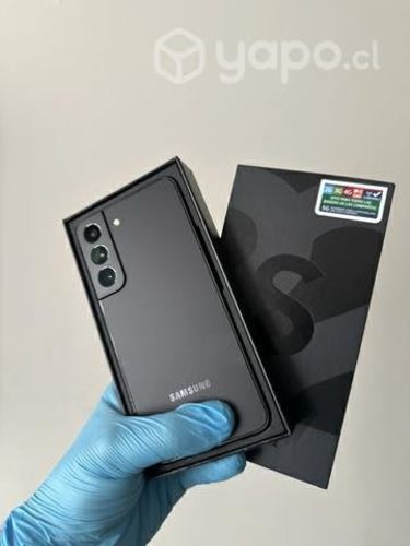 Samsung Galaxy S22 Negro usado en caja