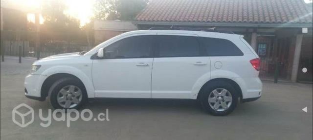 Dodge Journey 2012