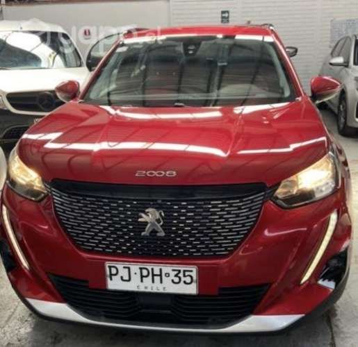 PEUGEOT 2008 año 2021 Diesel
