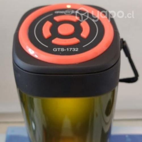 Parlante Bluetooth con luces de colores Flama