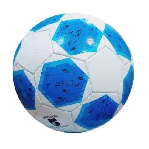 Pelota de futbol grande