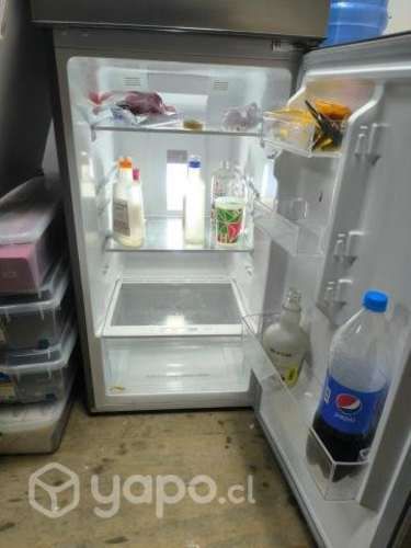 Refrigador Mabe 220 litros usado