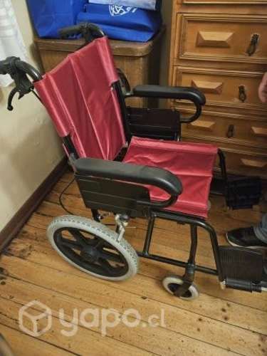Silla de ruedas geriátrica