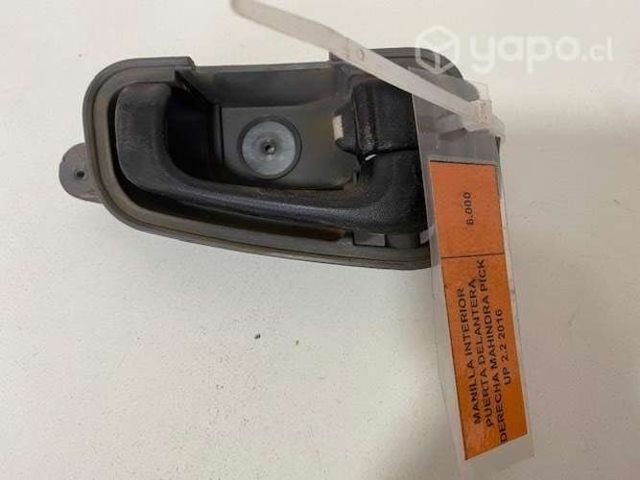 Manilla interior puta del der Mahindra Pik Up 2016