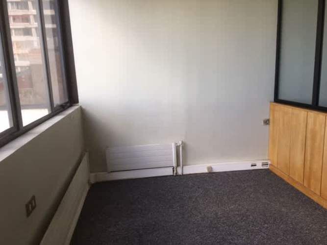 SE ARRIENDAN OFICINAS, EDIFICIO LIBERTAD, VALDIVIA