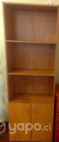 Estante con 2 puertas 60x30x180