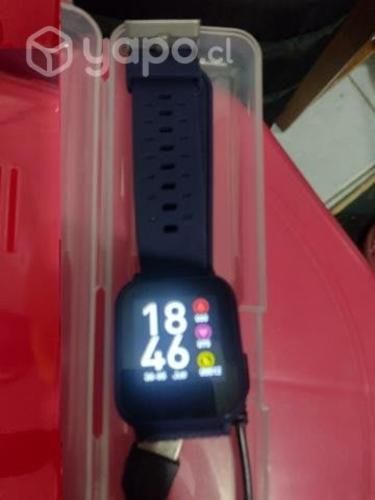 Reloj inteligente viene con cargador y estuche