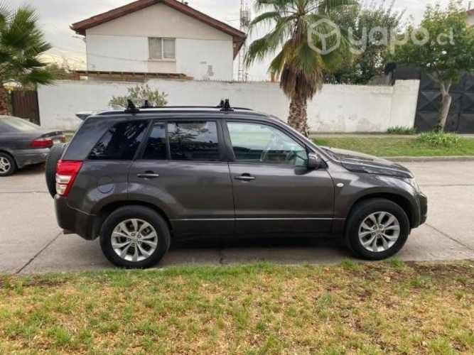 Suzuki Grand nomade 2015 4x2