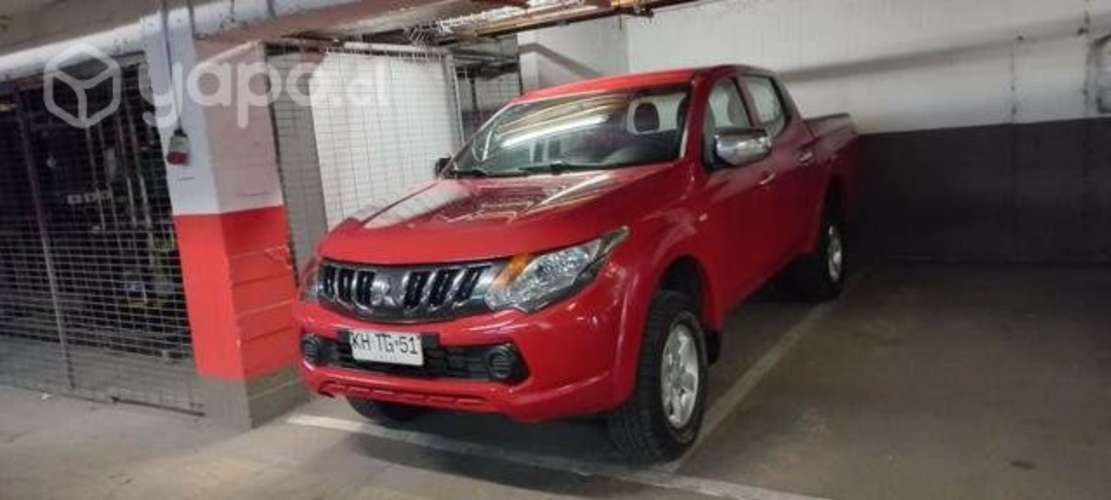 Camioneta Mitsubishi L200 2018
