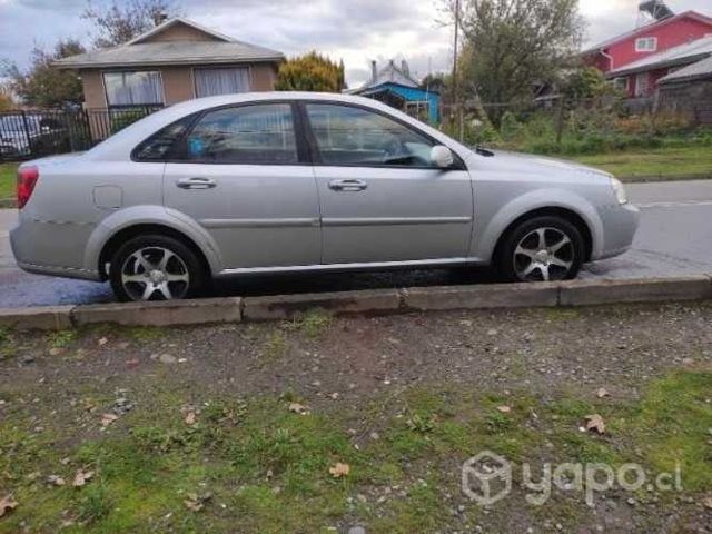 Vendo chevrolet optra ls