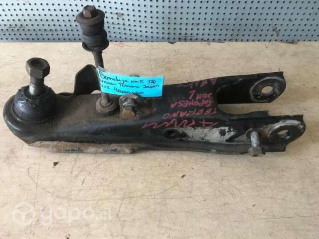 Bandeja inferior izquierda Nissan Terrano 4x2 2002