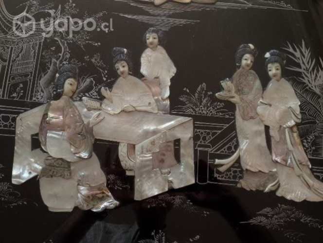 Mesa antigua de té China, Madera con incrustacione