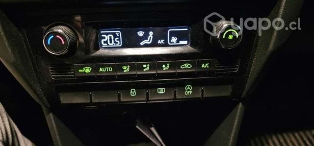 Skoda Rapid Spaceback 1.0 año 2019