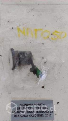 Cilindro Puerta Del Der (NMT050) Nissan Terrano MX