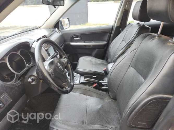 Suzuki grand nomade 2015