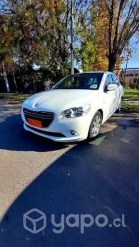 Vendo Taxi Ejec. Peugeot 301 Allure Hdi 1.6 92 Hp