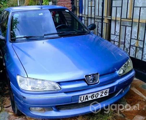 Peugeot 306 XR 1.6 año 2000
