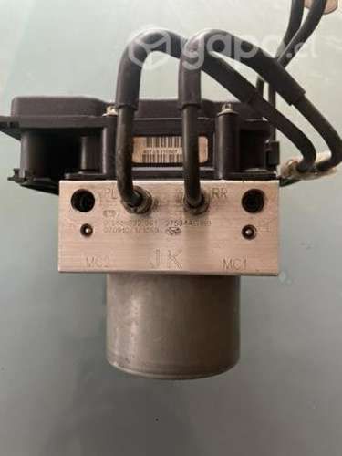 Bomba de frenos abs outback