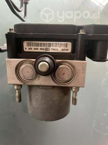 Bomba de frenos abs outback