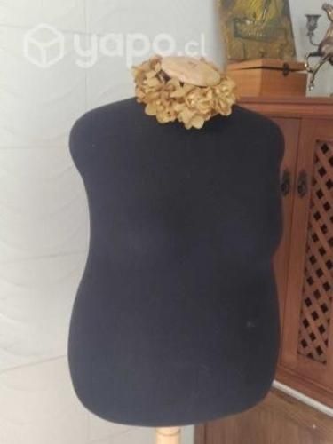 Maniquí talla 56