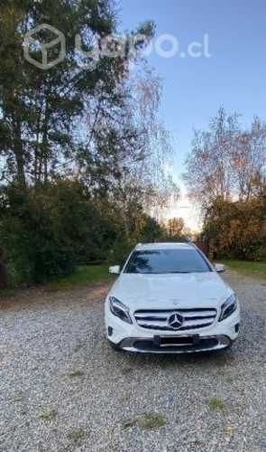 Se vende Mercedes GLA200