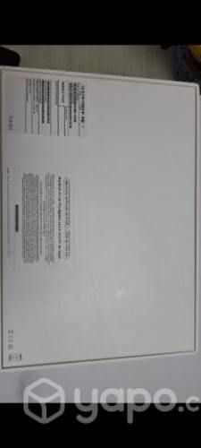 Macbook air 13 pulgadas; 8gb