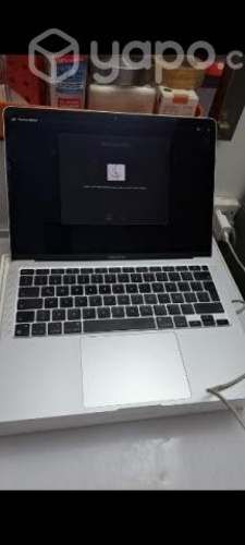 Macbook air 13 pulgadas; 8gb