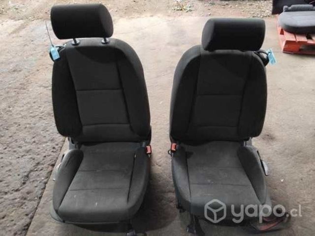 Juego Asientos (AAB002) Audi A3 1.6 Mec 4x2 2008
