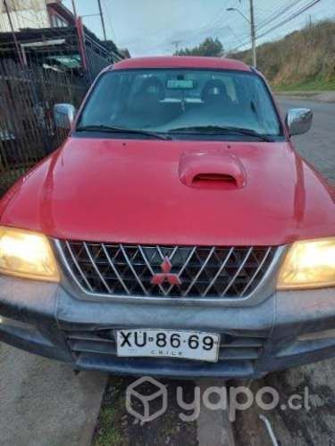 MITSUBISHI L200 2004