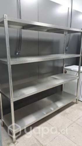 Estantes de Cocina Acero Inoxidable casi nuevos.