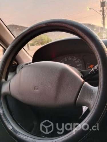 Vendo Suzuki alto, motor 800, por renovación