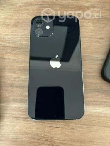 IPhone 12 poco uso
