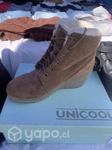 Botas forradas con chiporro