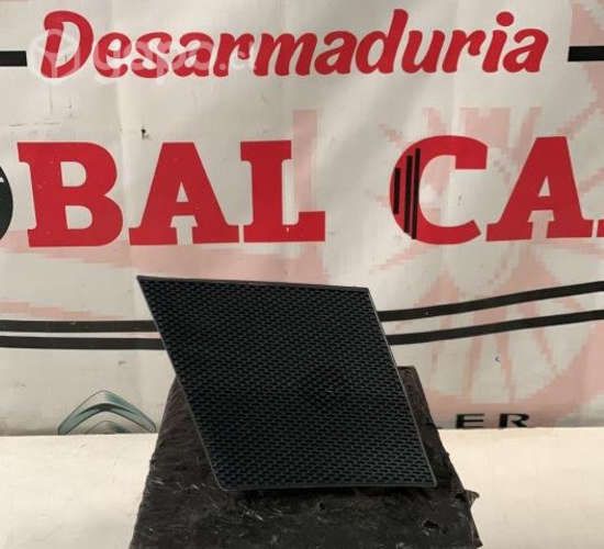 Moldura con parlante TOYOTA COROLLA CROSS CVT HEV