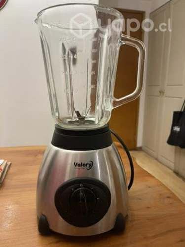 Licuadora marca Valory sin tapa Usada Vidrio