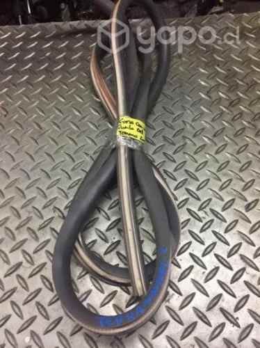Goma contorno pilar puerta dela izq Nissan Terrano
