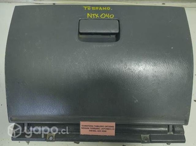 Guantera Tablero (NTX040) Nissan Terrano Jap 2.5