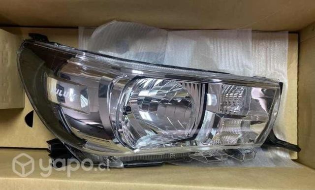 Optico derecho toyota hilux original