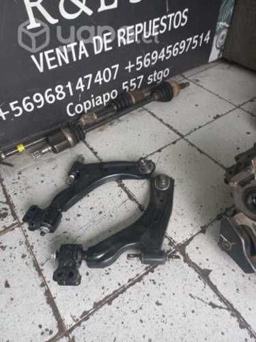 Bandejas delanteras nuevas chevrolet spark gt 2021